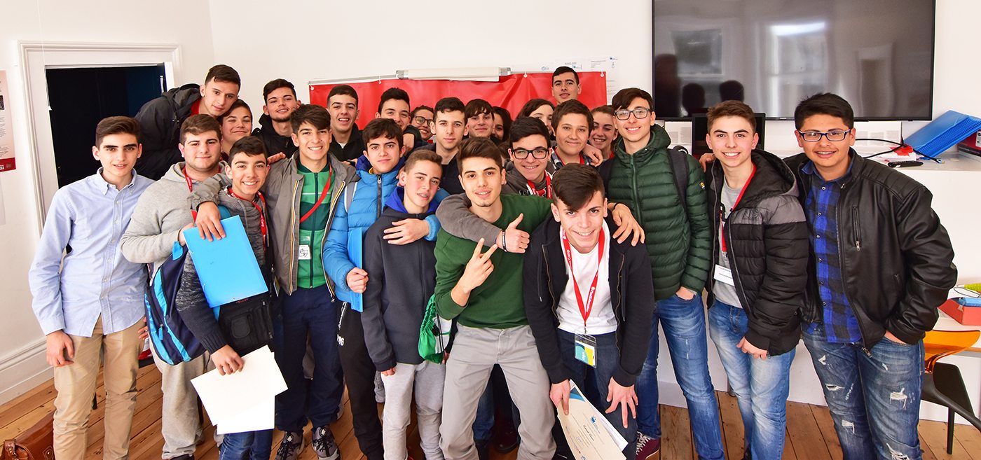 intensive English short courses in language school in London
